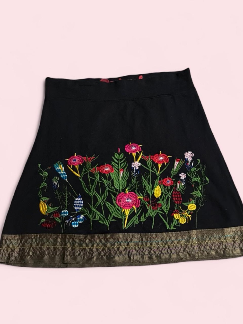 Desigual Black A-Line Skirt with Multicolor Floral Embroidery